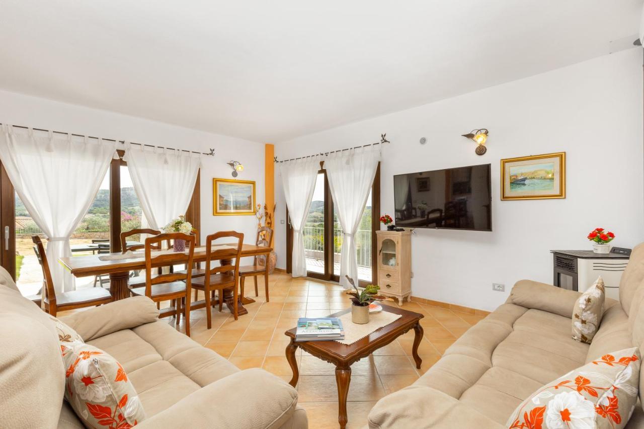 Villa Tomaso Arzachena Luaran gambar